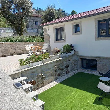 Domek alpejski House Guilho Reriz